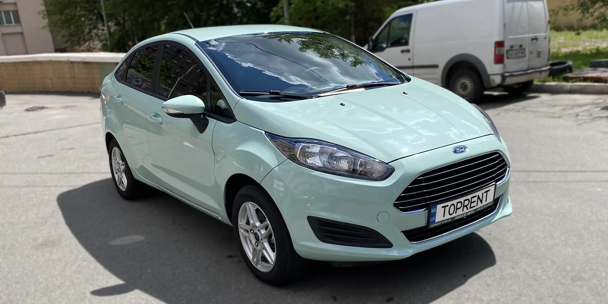 Rent a car Ford Fiesta sedan climate - photo 1 | TOPrent.ua