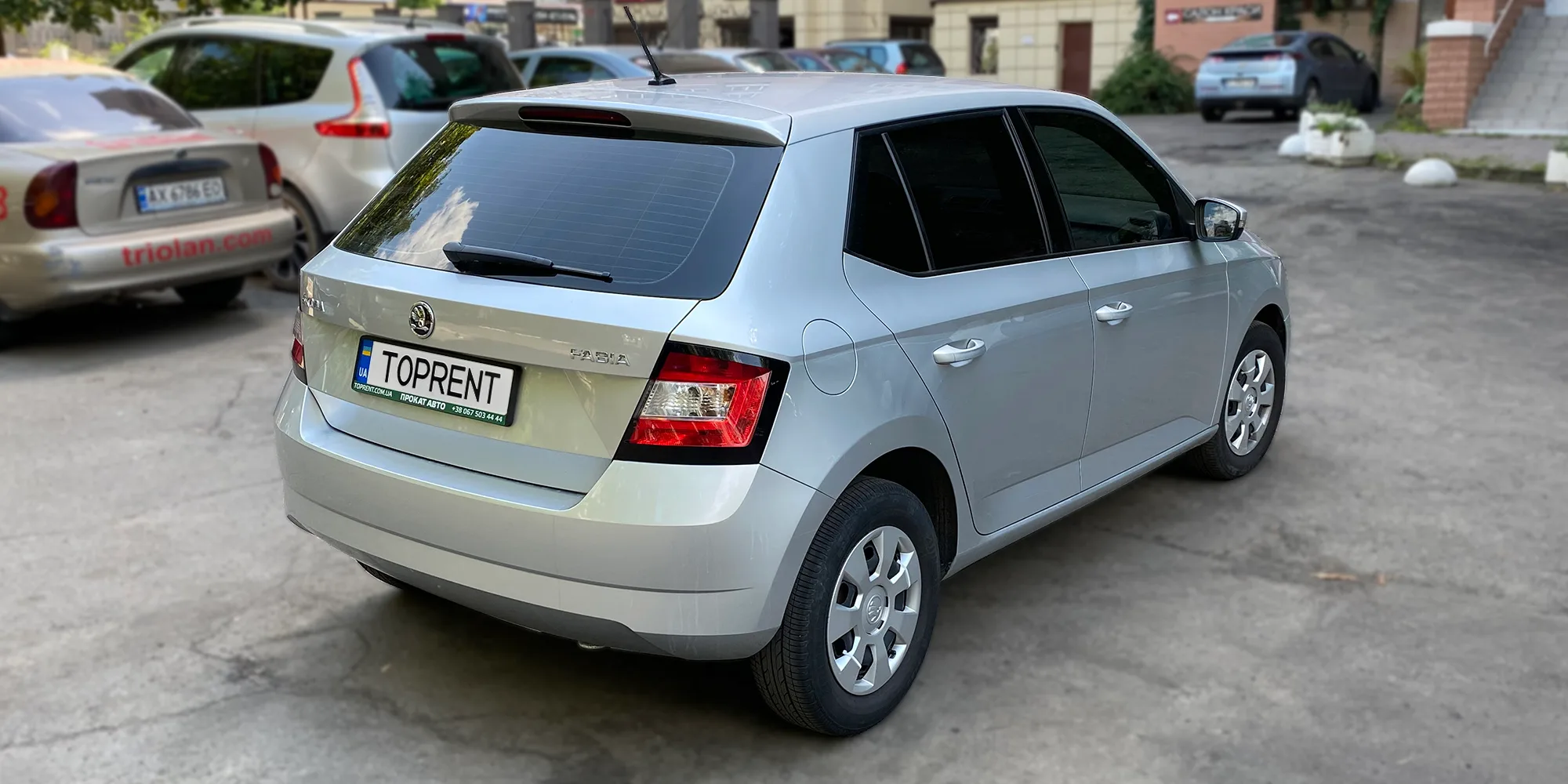 Прокат та оренда авто Skoda Fabia - фото 4 | TOPrent.ua