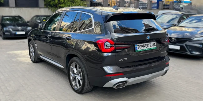 Прокат та оренда авто BMW X3 sDrive 30i - фото 3 | TOPrent.ua